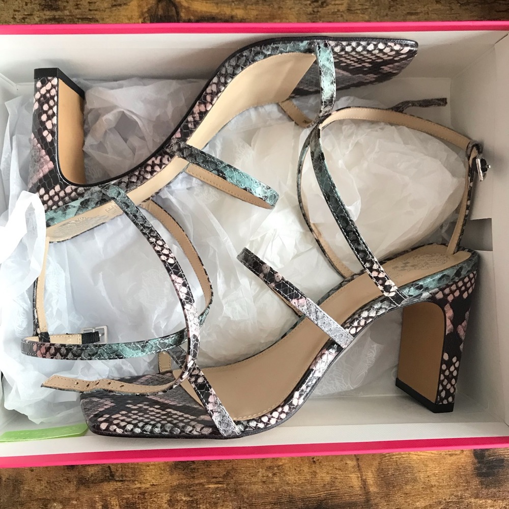 NEW Vince Camuto Heels